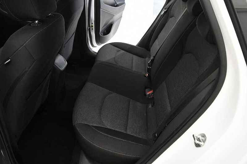 Hyundai i30 1.5 DPI Klass SLX 110